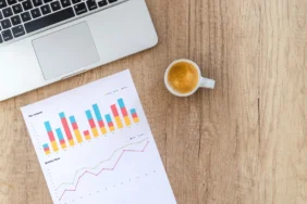 Affiliate marketing gelirlerini dizüstü bilgisayarda takip etmek