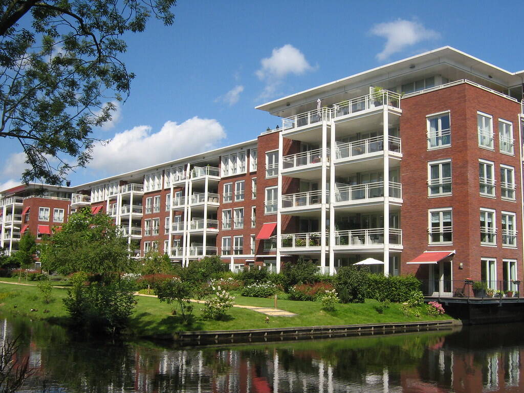 Emlak vergisine tabi modern apartman