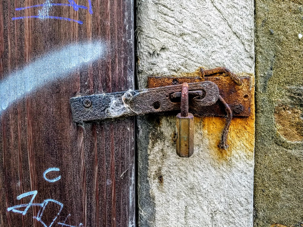 Kilit ve güvenlik